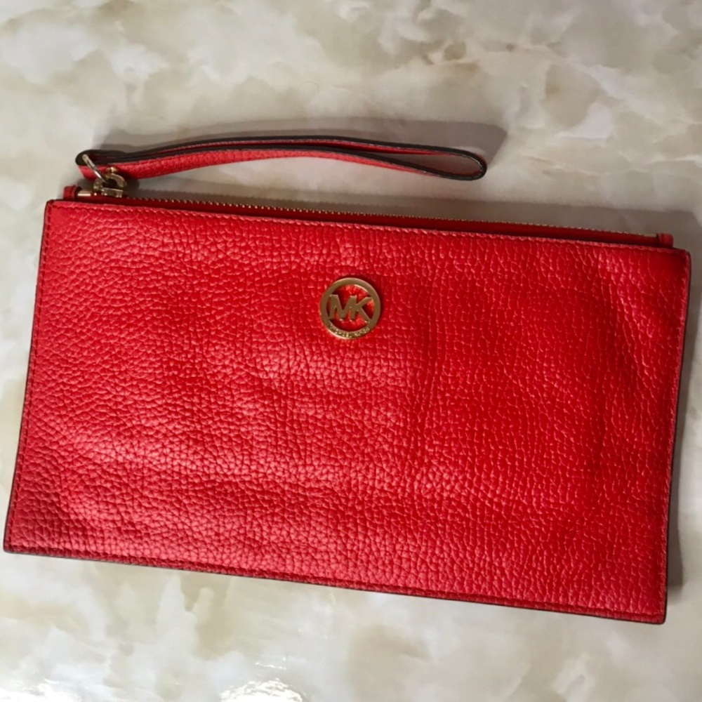 Michael Kors Clutch